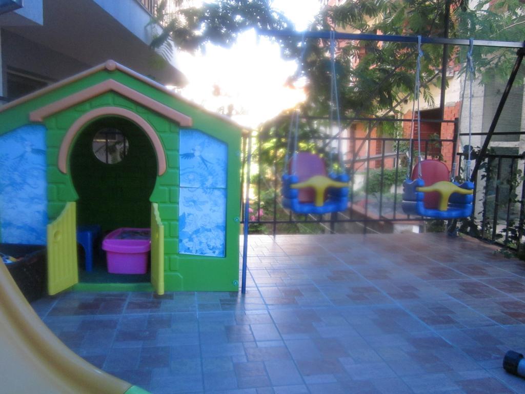 Albatros 2 Family Hotel Kiten  Kültér fotó